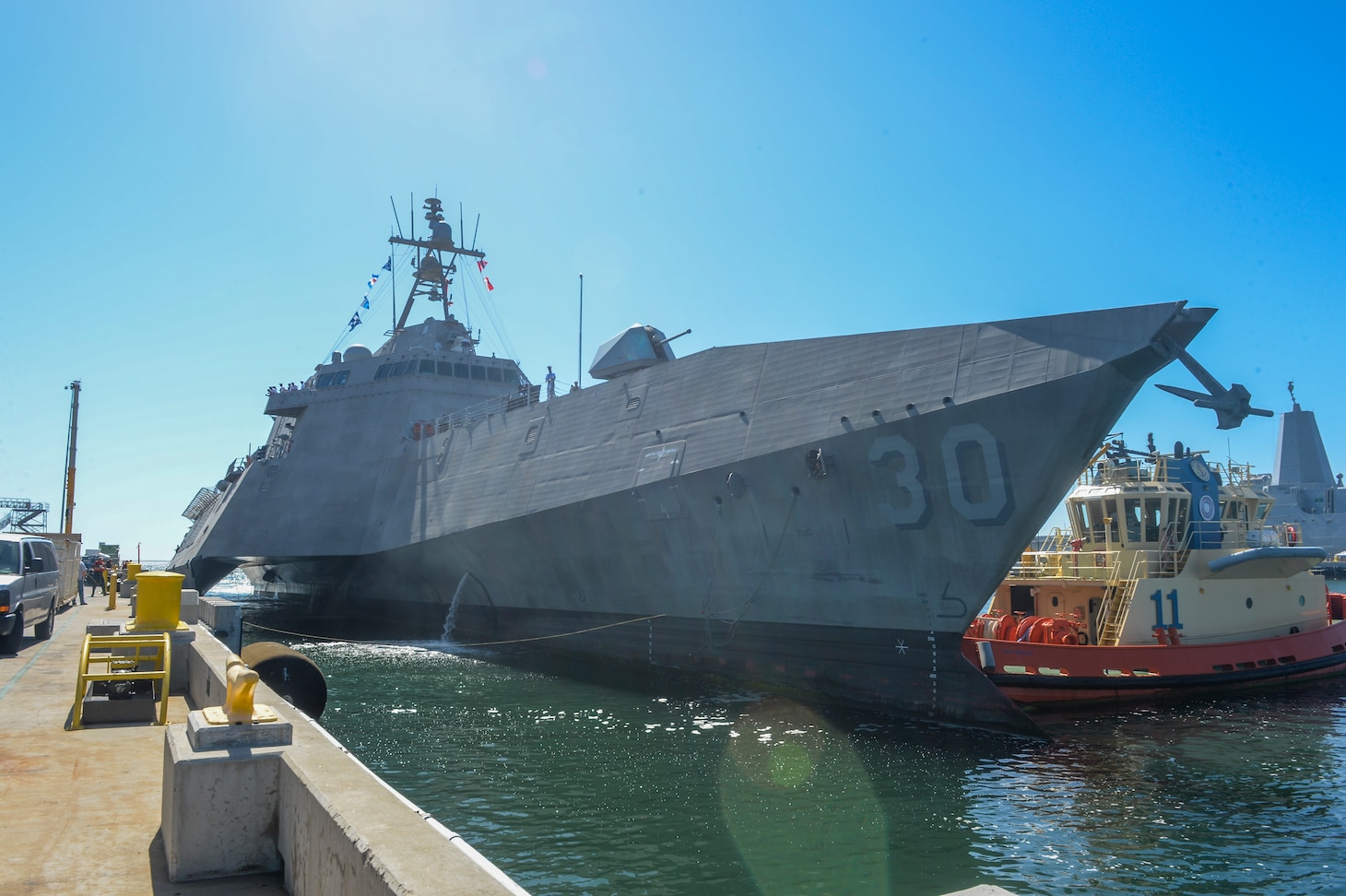The Independence-variant littoral combat ship USS Canberra (LCS 30) returned to its homeport in San Diego, Aug. 29.