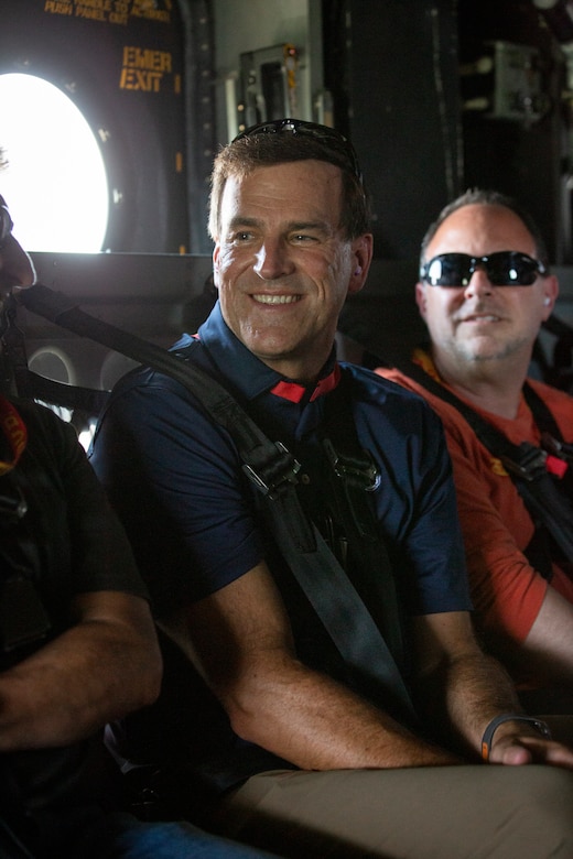 Civilian leaders and business executives of the Marine Corps Executive Forum (MCEF) take a familiarization flight aboard MV-22 Ospreys from the Marine Executive Flight Detachment at Marine Corps Base Quantico, Aug. 25, 2023. During MCEF, participants are provided an inside look at the Marine Corps lifestyle and partake in activities, becoming immersed in the culture while engaging with Marines. The forum included a tour of the Pentagon with an open discussion with Marine Corps leadership on the Corps’ key issues and priorities, a live-fire demonstration at the Weapons Field Training Battalion in Quantico, an MV-22 Osprey familiarization flight, a tour of the National Museum of the Marine Corps, and attendance at an Evening Parade at Marine Barracks Washington. (U.S. Marine Corps photo by Sgt. Karis Mattingly)