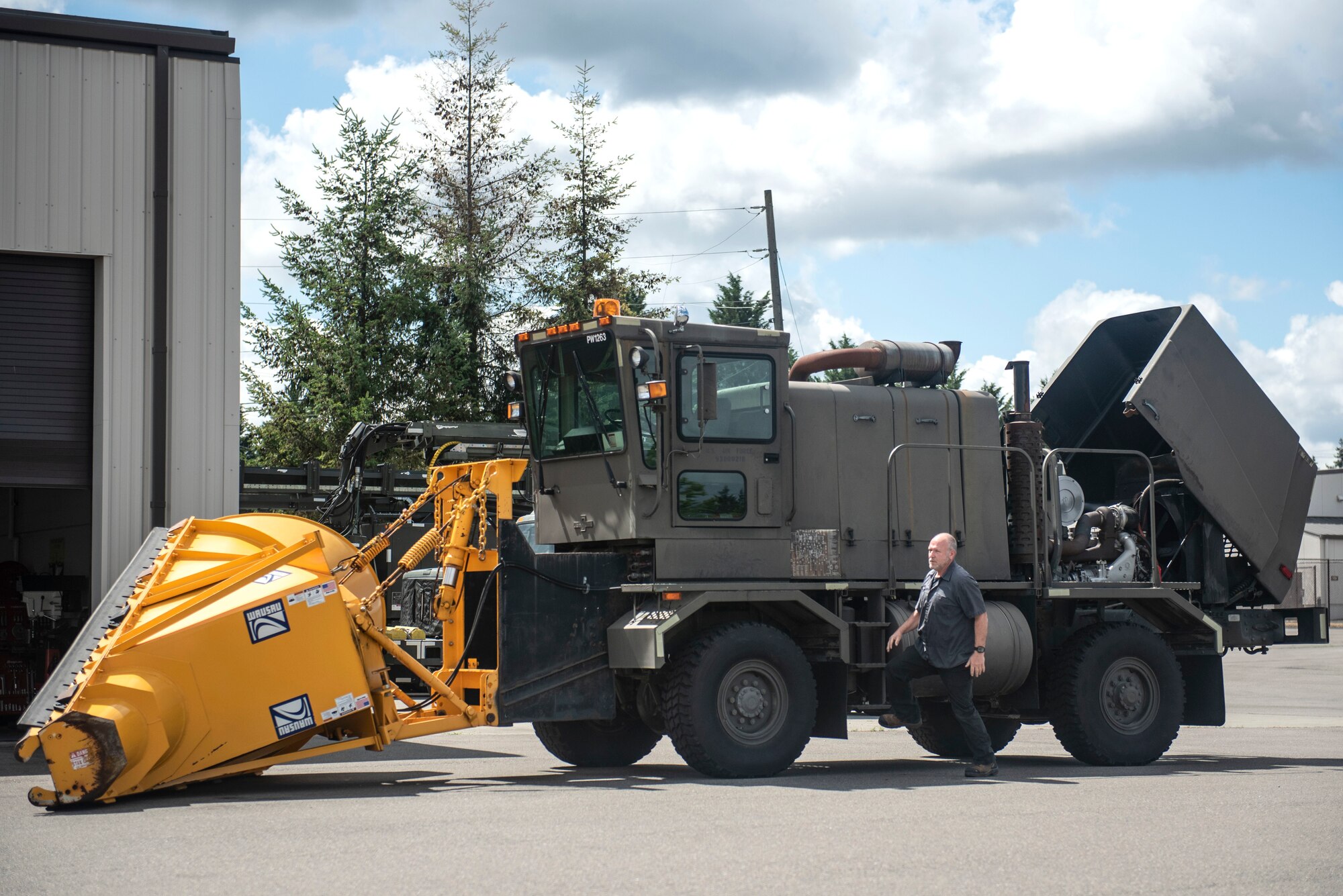 After the snowplow is repaired, it is fully equipped to remove large amounts of snow off the flightline. (U.S. Air Force photo by Airman 1st Class Kylee Tyus)