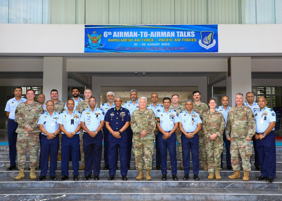 Photo of U.S. Air Force and Bangladesh Air Force personnel at a conference