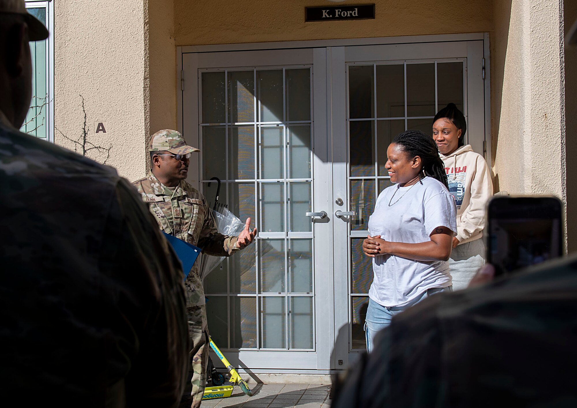 A U.S. Air Force command chief master sergeant speaks to Airmen
