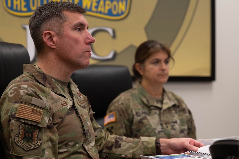 Base brief, tour provides Joint Integration for Army and Air Force ...