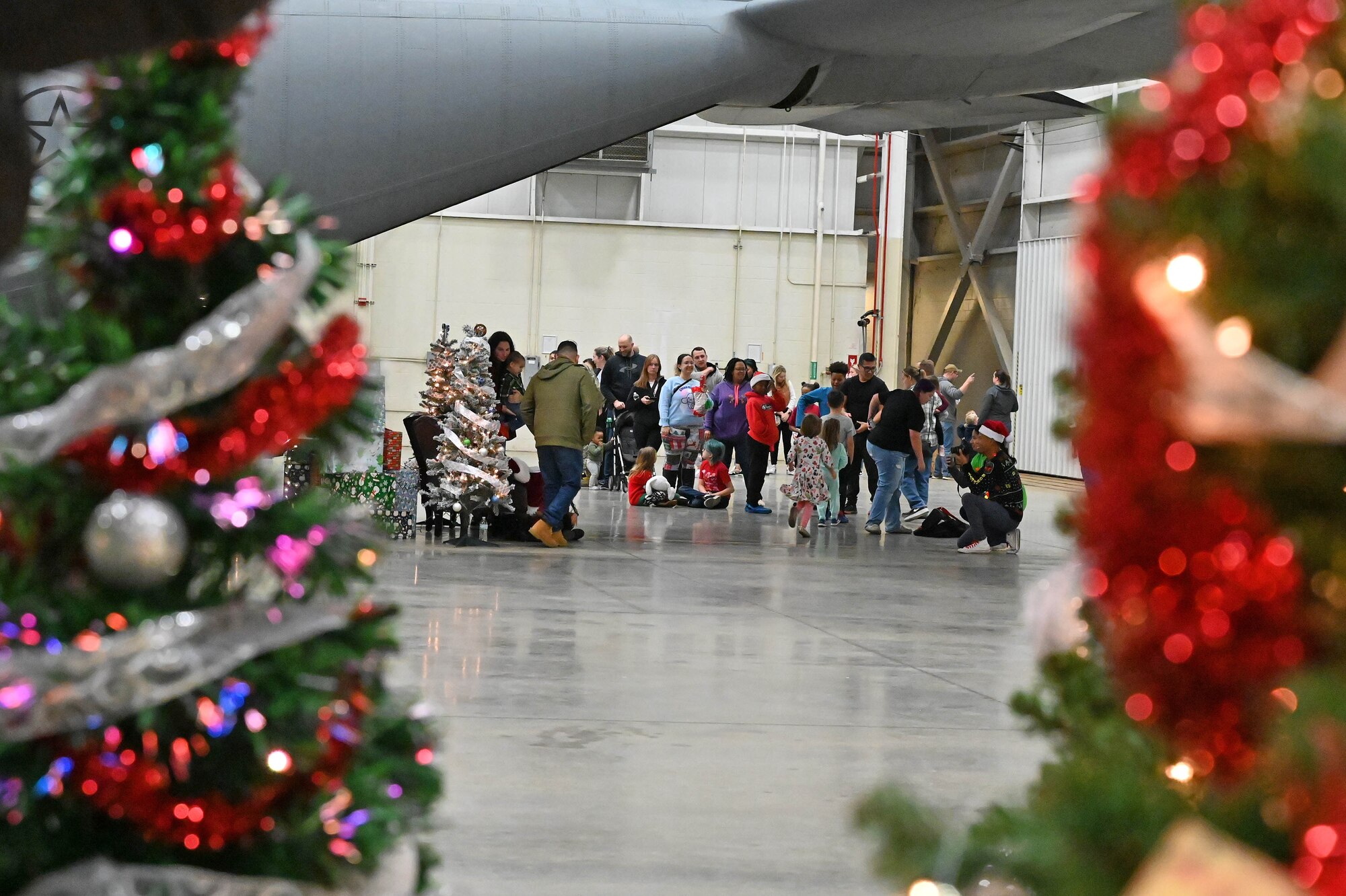 Families enjoy the Holiday Tree lighting ceremony in Heritage Park