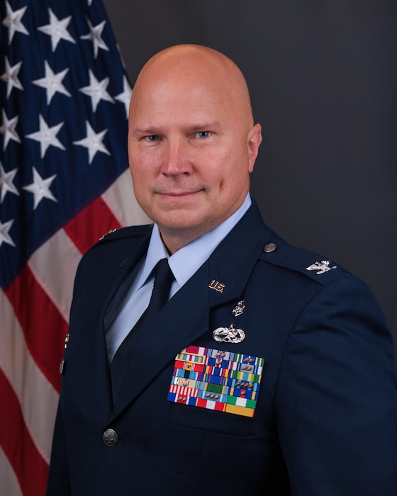 Col. Ted S. Liszeski, 445th Aerospace Medicine Squadron commander. (U.S. Air Force photo by Master Sgt. Patrick O'Reilly)
