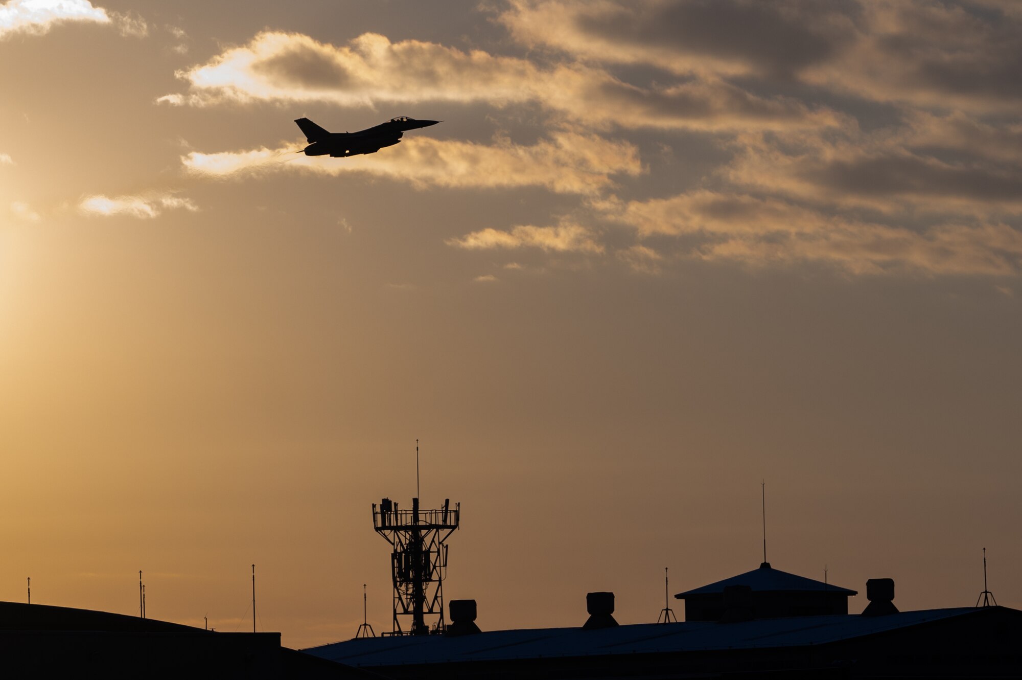 F-16 Fighting Falcon takes off from an alternate departure and landing surface at Kunsan Air Base