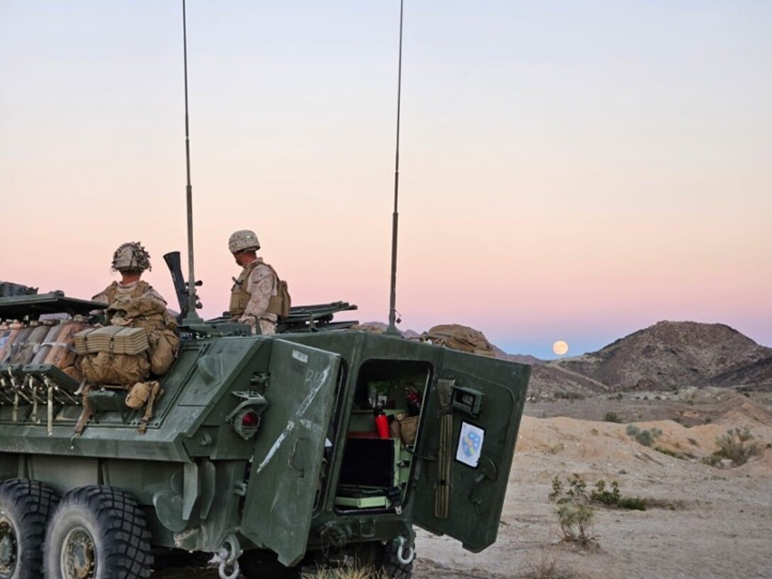 "Adjust Fire - Over" - 4th Light Armored Reconnaissance Mortars Fire in California Desert