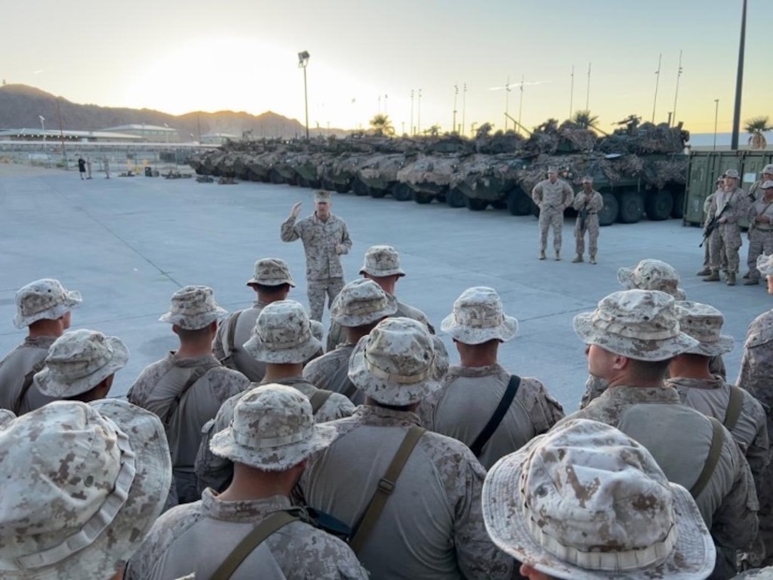 "Pushing Out" | 4th Marine Division Commanding General Speaks with Cobra Company, 4th Light Armored Reconnaissance Battalion