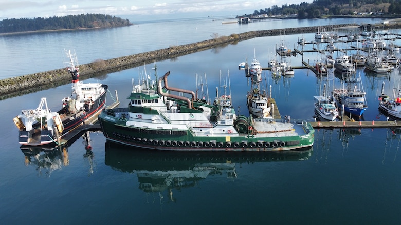 Photo of the emergency response towing vessel, the MV Lauren Foss.