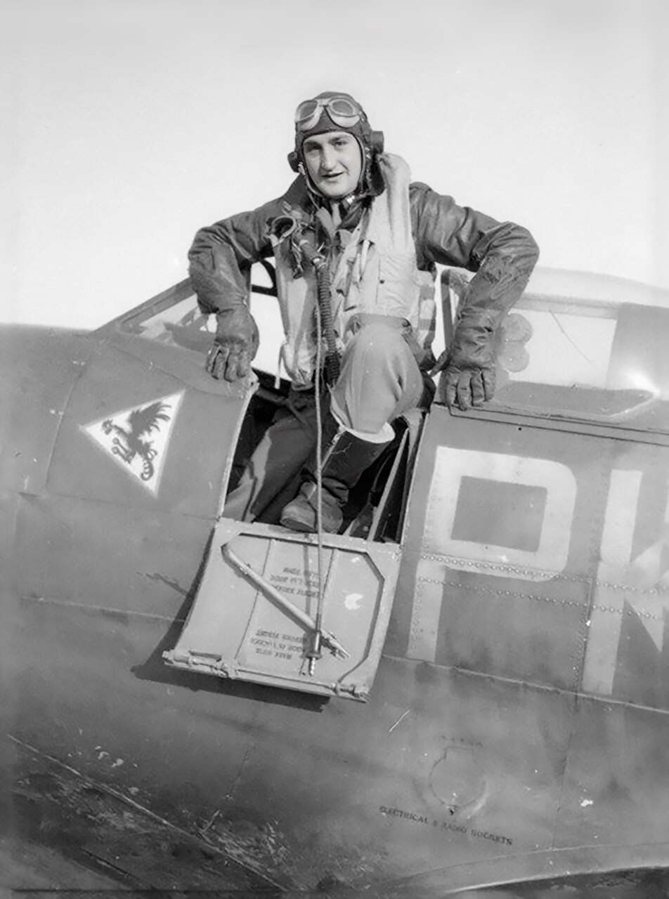 Between his time at Pearl Harbor and his time flying P-47s in Europe, now-Capt. Gabreski flew an exchange tour with No. 315 Squadron, which was actually a squadron of the exiled Polish Air Force. Of Polish heritage, he spoke the language, which helped him work with the squadron’s pilots anxious to continue fighting the German Luftwaffe. He flew a total of 13 missions from December 1942 to February 1943—he did not gain any kills during this tour—before transferring to the USAAF’s 56th Fighter Group where he flew P-47 Thunderbolts, gaining 28 kills before being shot down and captured on July 20, 1944, on what would have been his final mission while strafing Heinkel 111s on an airfield. Note the black-rooster 315 squadron badge below his Mark IX Spitfire’s windscreen and his Supermarine fighter’s characteristic drop-down cockpit panel.