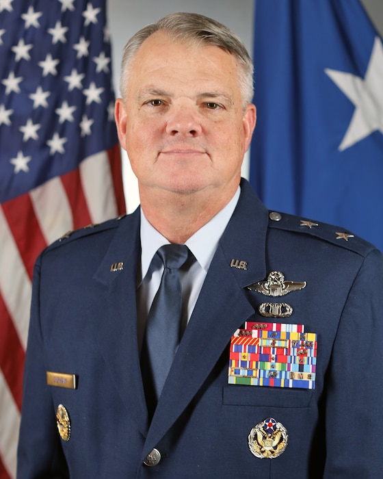 Maj Gen Durham Official Portrait