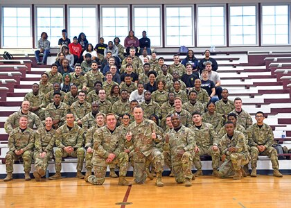 Group Soldiers posing.