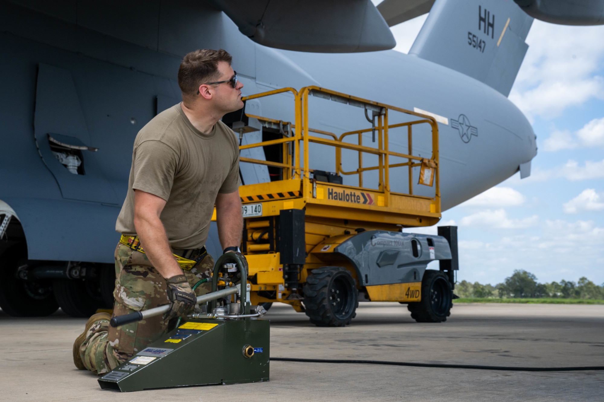 U.S. Air Force Staff Sgt. Cody Ray, 15th Aircraft Maintenance Squadron crew chief, prepares a C-17 Globemaster III engine for an inspection during Exercise Global Dexterity 23-2 at Royal Australian Air Force Base Amberley, Nov. 29, 2023.  Exercise Global Dexterity prepares our air forces for combined action in wartime, peacetime and humanitarian operations throughout the Indo-Pacific. (U.S. Air Force photo by Senior Airman Makensie Cooper)