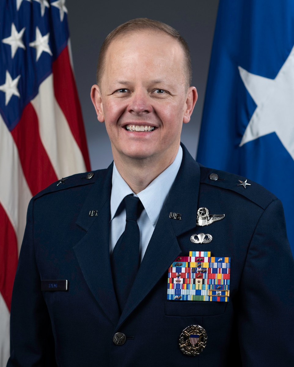 Official photo of Brig. Gen. Derek M. Salmi