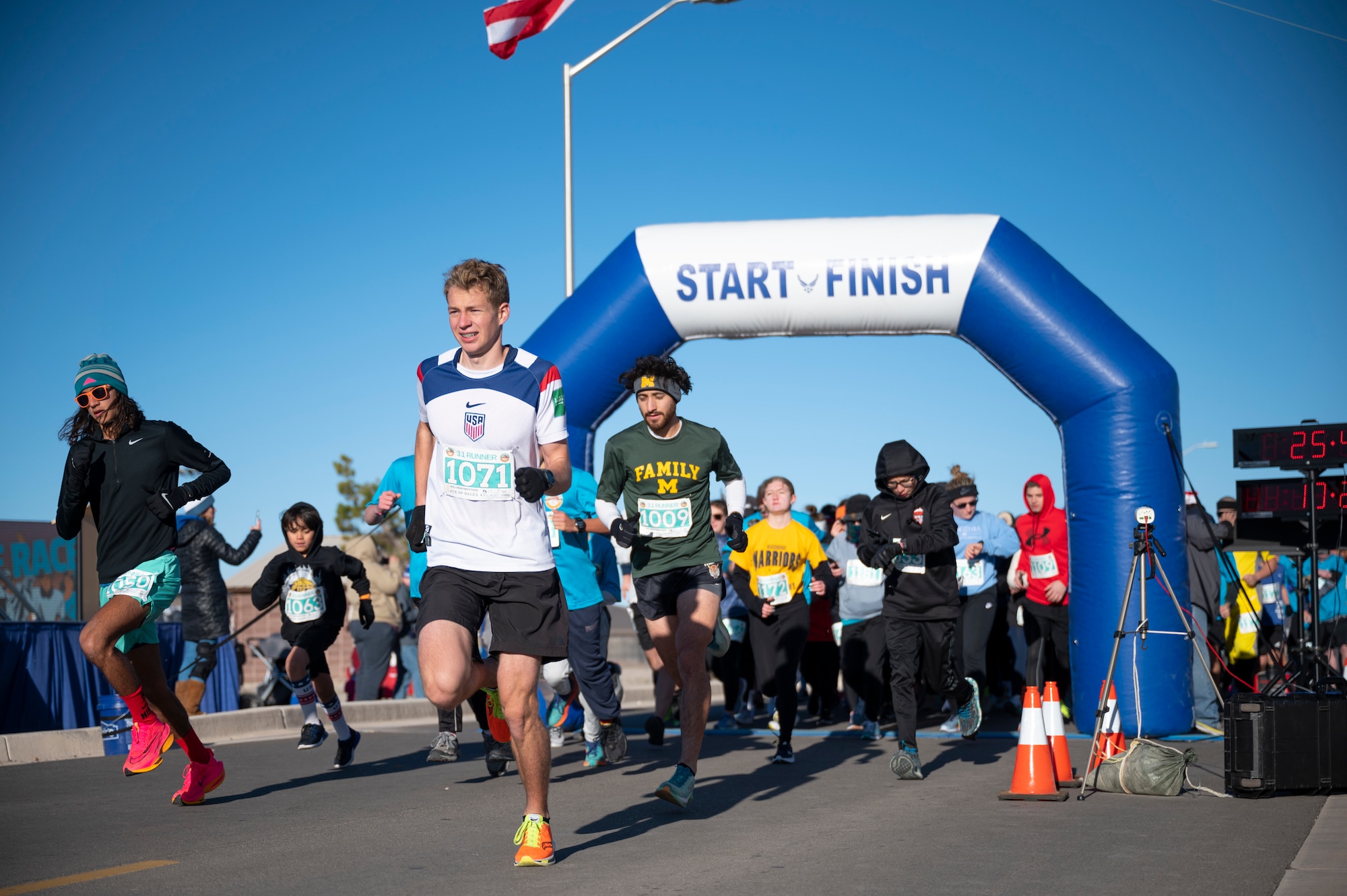 Holloman hosts inaugural Ace of Races marathon
