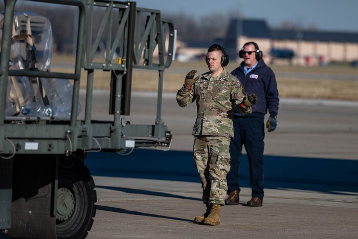 Airman directs cargo