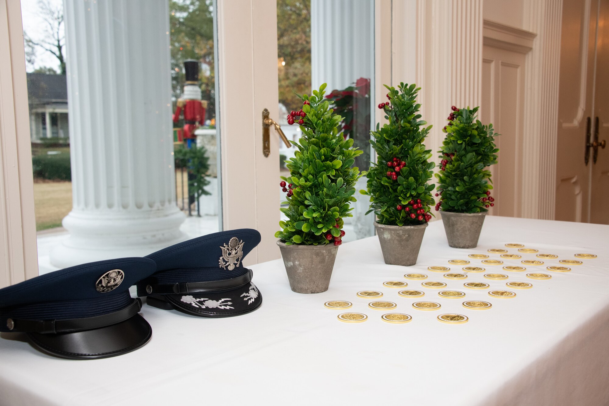 Civic leaders and military personnel from Cannon Air Force Base, New Mexico, visit the Alabama Governor’s Mansion