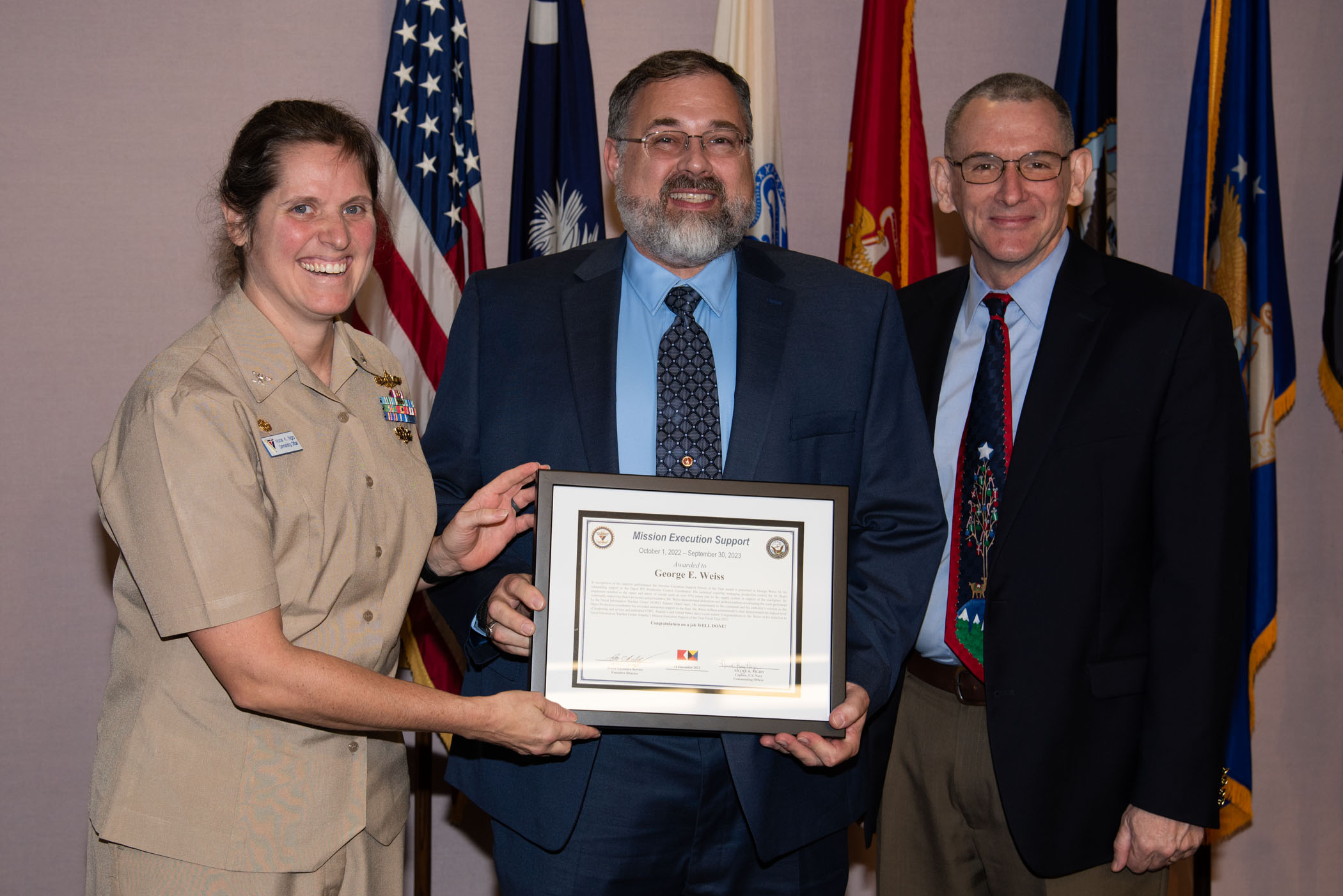 George Weiss receives the Mission Execution Support of the Year award for 2023
