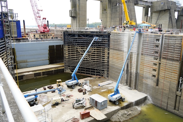 John T. Myers Locks and Dam