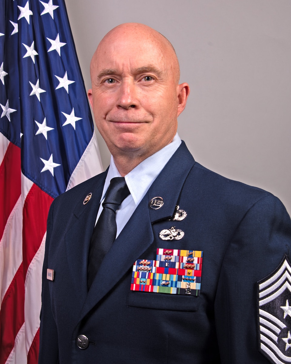 Chief Master Sgt. Scott Manamon official photo