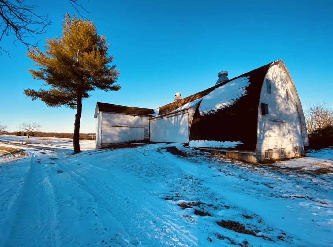 Originally part of the Ohnmacht Farmstead, the "Ranger Barn" at Blue Marsh Lake is used for equipment storage and work projects. The barn was constructed from a Sears and Roebuck Kit, and has clearly stood the test of time.