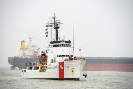 The crew of USCGC Steadfast, returns to its homeport in Astoria, Oregon, following a patrol Dec. 18, 2023. Steadfast is a 210-foot reliance class cutter. (U.S. Coast Guard photo by Petty Officer 1st Class Travis Magee)