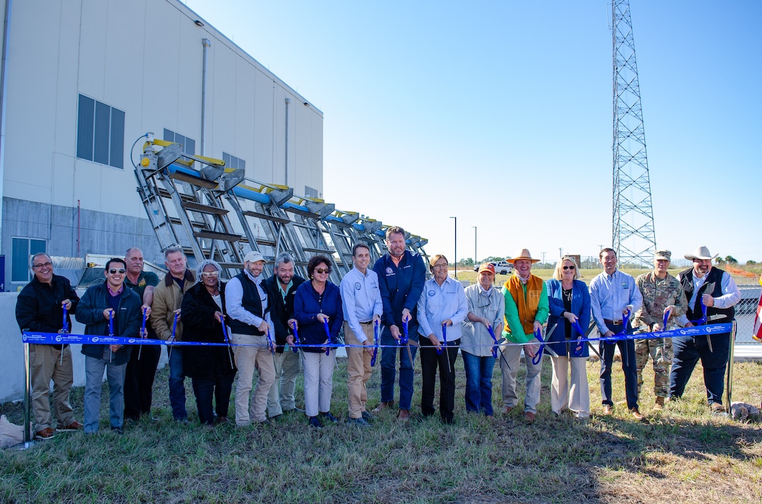 The U.S. Army Corps of Engineers Jacksonville District (USACE)  participated in a ribbon-cutting event hosted by South Florida Water Management District (SFWMD) in celebration of  the completion of construction on the Caloosahatchee C-43 Reservoir pump station. (USACE photo by Jaz Levario)