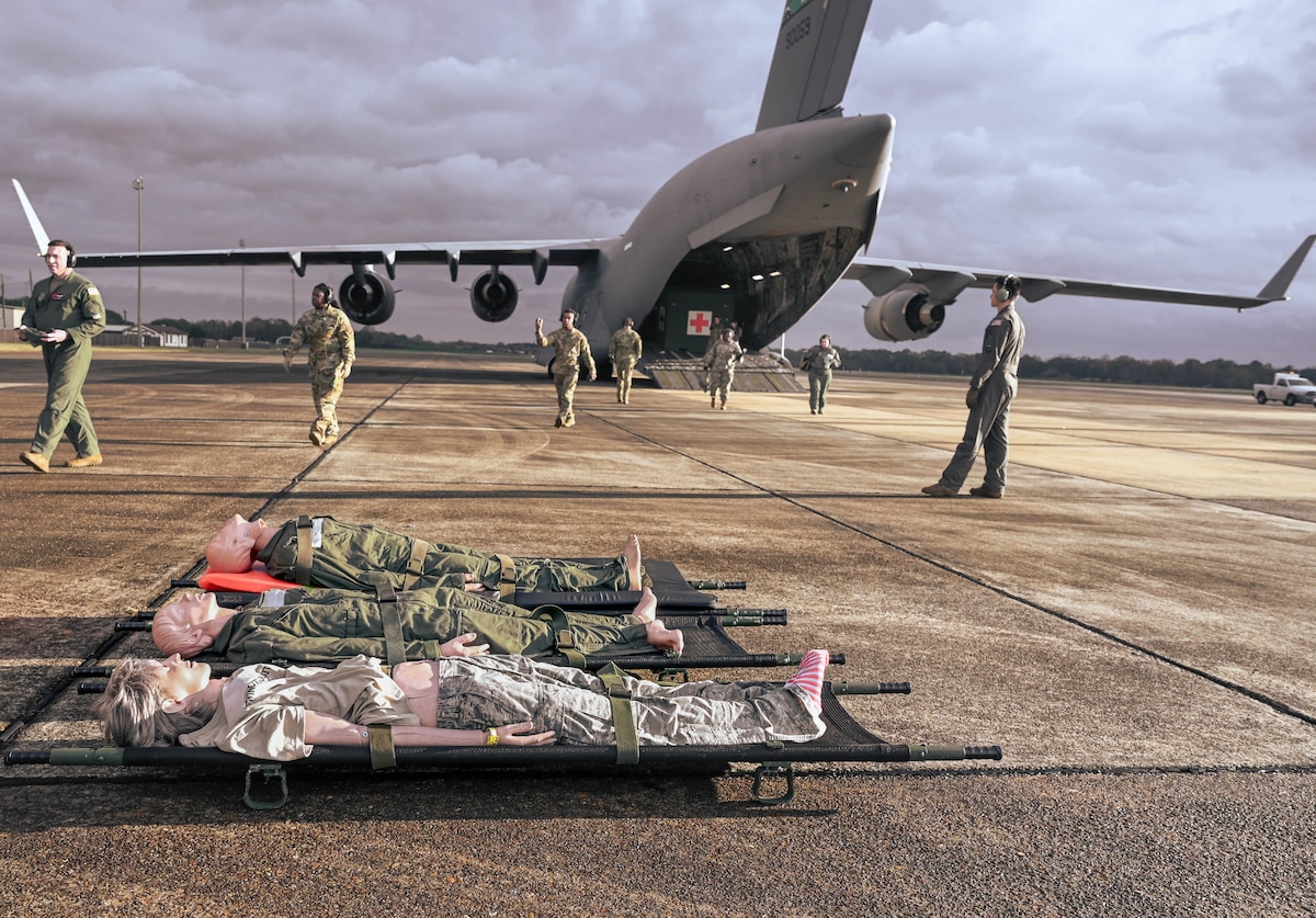 people offload an aircraft