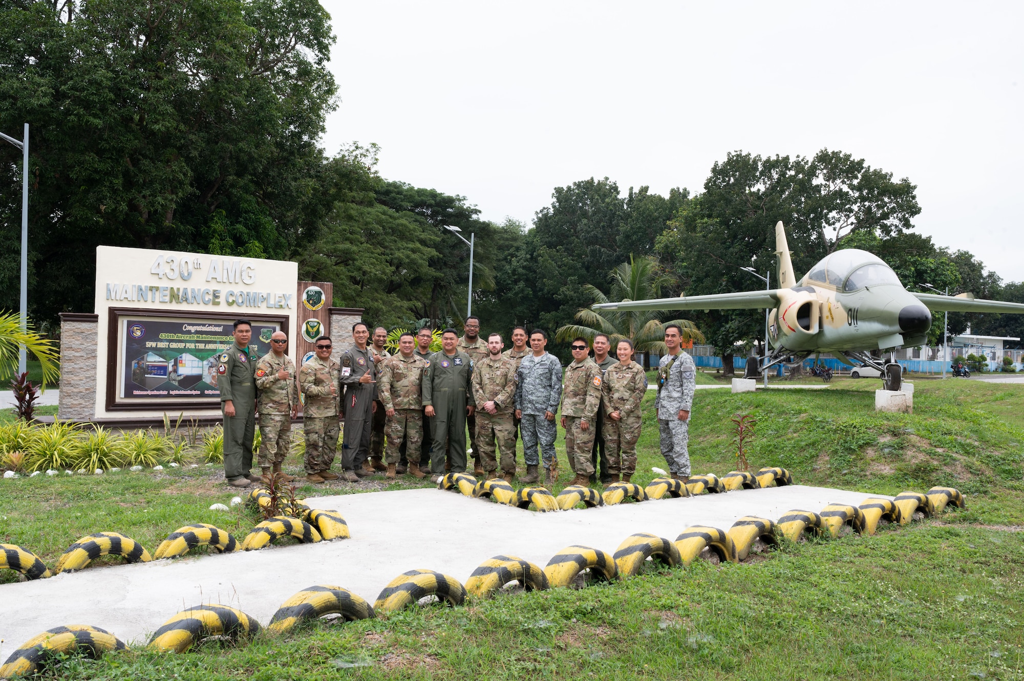 Pacific Air Forces Airmen conduct information exchange in Philippines