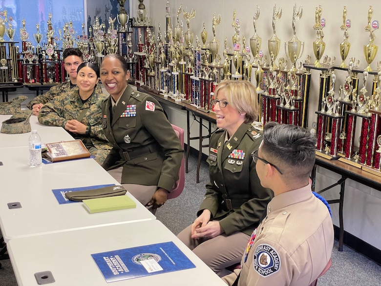 Col. Julie Balten, U.S. Army Corps of Engineers Los Angeles District commander, second from right, joins Brig. Gen. Antoinette Gant, the Corps’ South Pacific Division commander, in speaking with students at Southeast Academy High School Jan. 13 in Norwalk, California. Balten was one of three district commanders Gant accompanied to meet with students and discuss opportunities for service to the nation through military and civilian careers with the U.S. Army Corps of Engineers.
