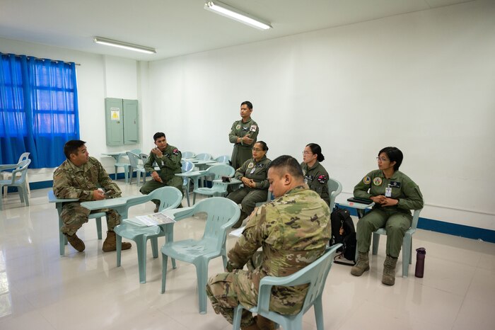 Pacific Air Forces Airmen conduct information exchange in Philippines