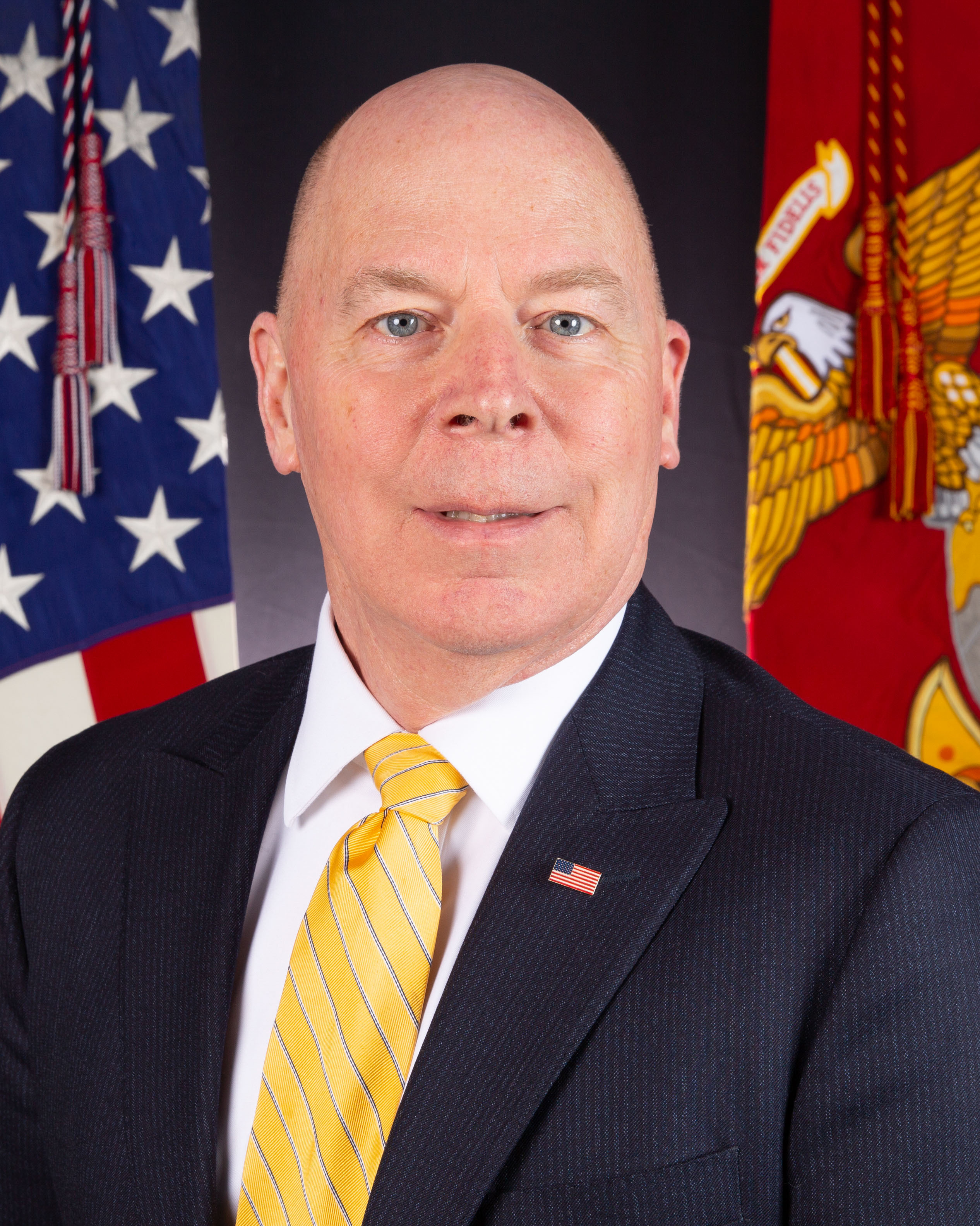 Headshot photo of MCICOM Executive Director, SES James B. Balocki.