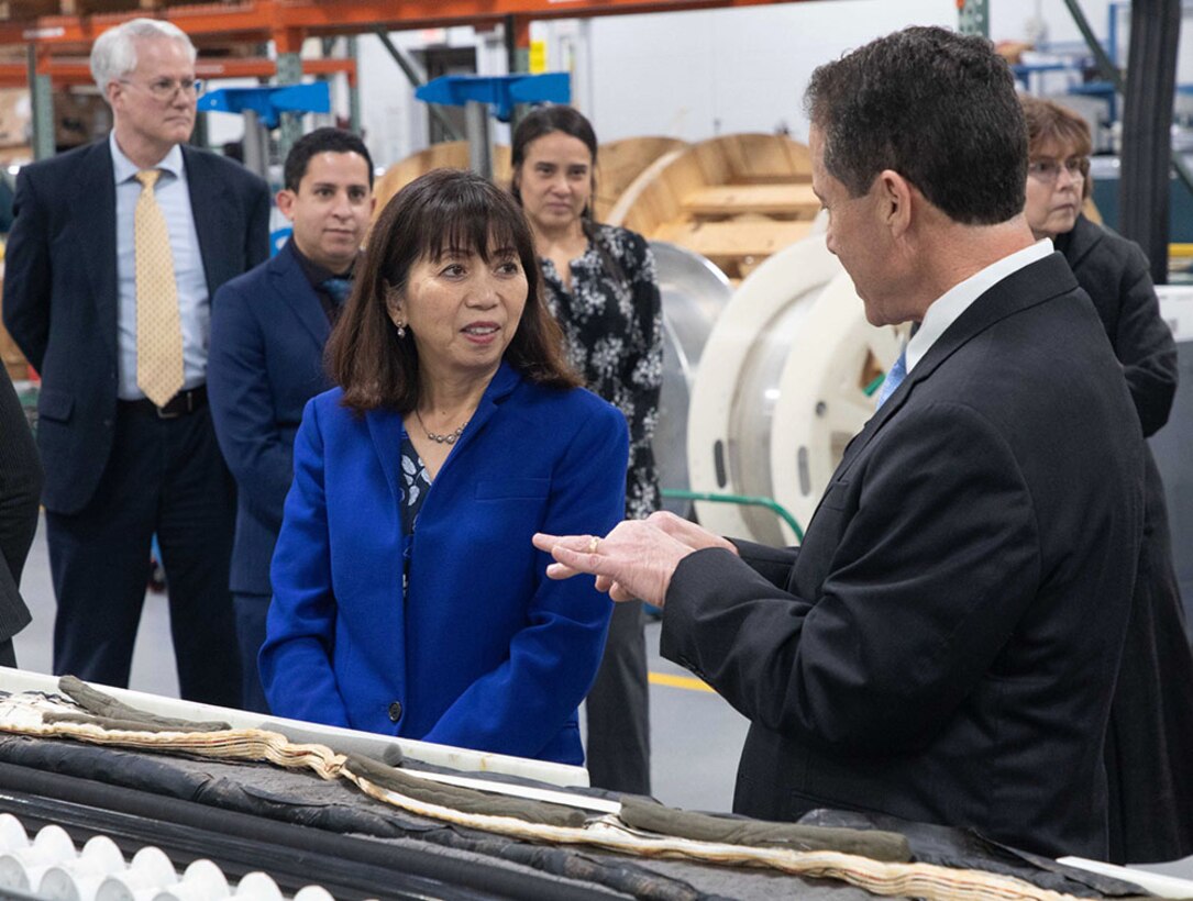 NAVSEA Executive Director tours NUWC Division Newport on Jan. 30