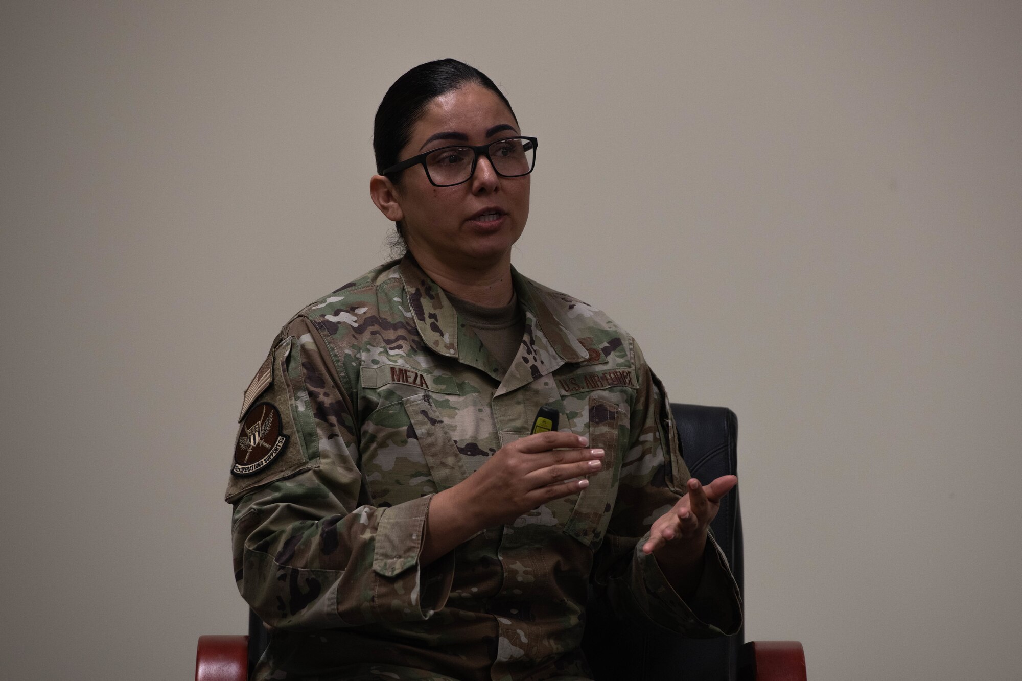 An Airman gives a presentation.