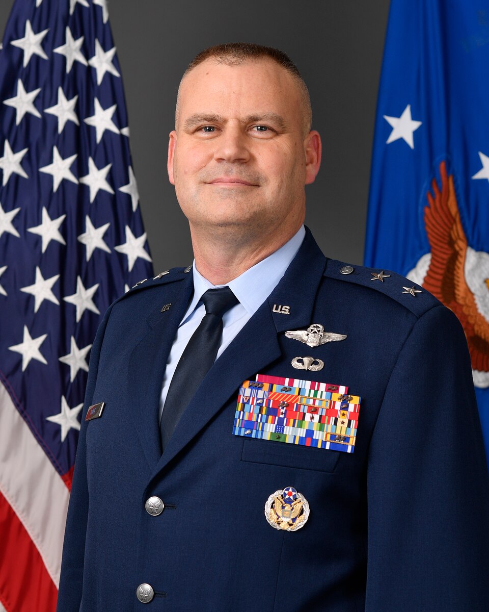 Brig. Gen. Daniel A. DeVoe bio photo
