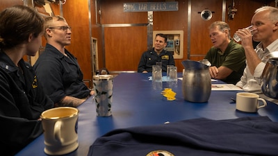 U.S. Representative Ed Case, Hawaii's First Congressional District, speaks to Sailors aboard the Virginia-class fast-attack submarine USS North Carolina (SSN 777) during a tour of the boat off the coast of Pearl Harbor, Hawaii, Jan. 15, 2023. USS North Carolina is the fourth submarine of the Virginia-class; the first class designated and built post-Cold War in order to meet the challenges of the 21st century, and has improved stealth; sophisticated surveillance capabilities, and special warfare enhancements that enable it to meet the Navy's multi-mission requirements. (U.S. Navy photo by Mass Communication Specialist 1st Class Scott Barnes)