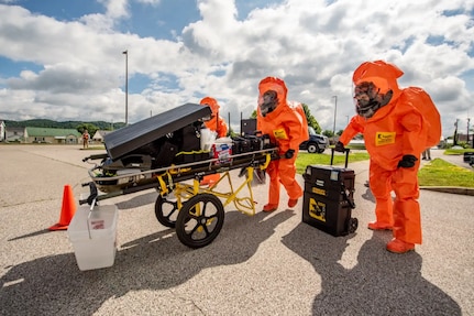 The West Virginia National Guard’s 35th Civil Support Team, a 22-man military team that advises, assists and assesses situations for incident commanders and first responder agencies during chemical, biological, nuclear, radiological and explosives threats and incidents, partnered with Saint Albans High School and the Kanawha County Board of Education to complete a required series of evaluated exercises designed to certify and maintain readiness and proficiency for the unit in June 2022.