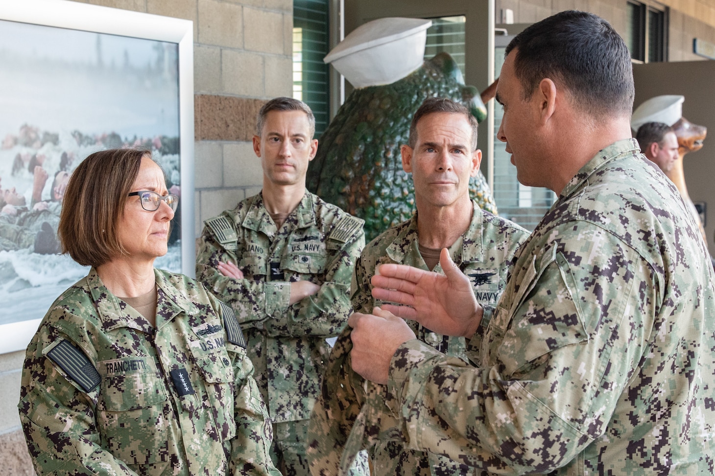 Vice Chief of Naval Operations visits Naval Special Warfare Center ...