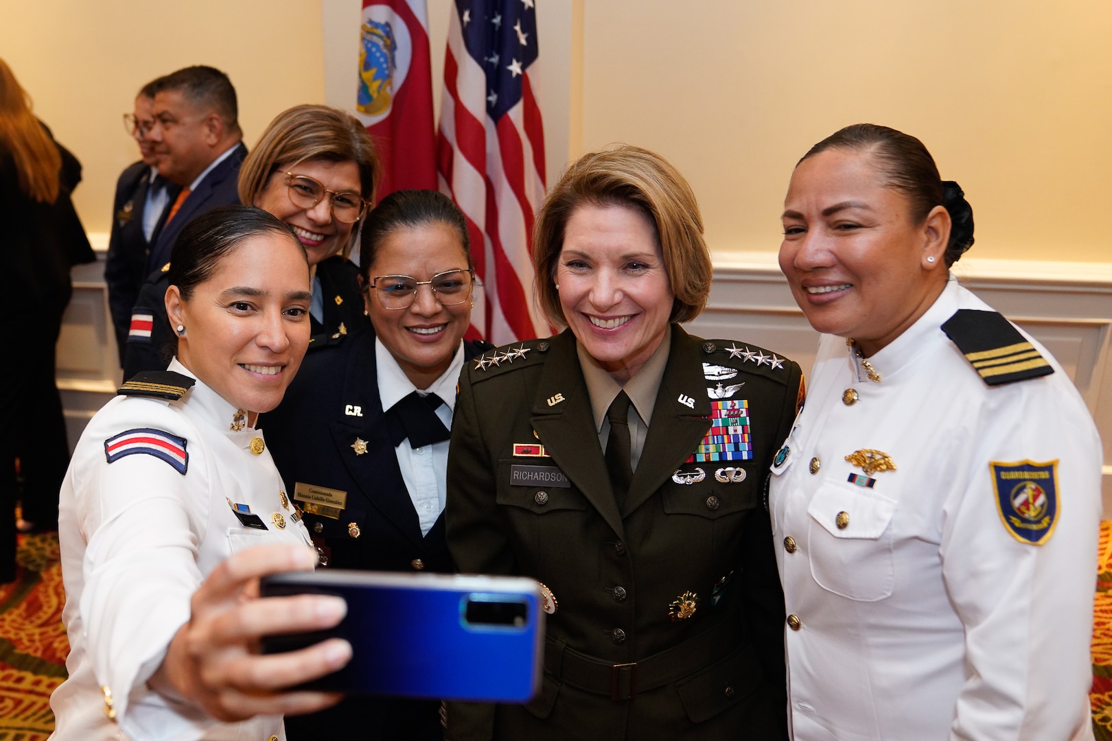 U.S. Army Gen. Laura Richardson, the commander of U.S. Southern Command, poses for a photo with members of the Public Force of Costa Rica during a Women, Peace, and Security roundtable discussion.