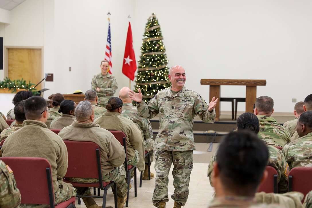 377th TSC command team visit 143d ESC deploying Soldiers
