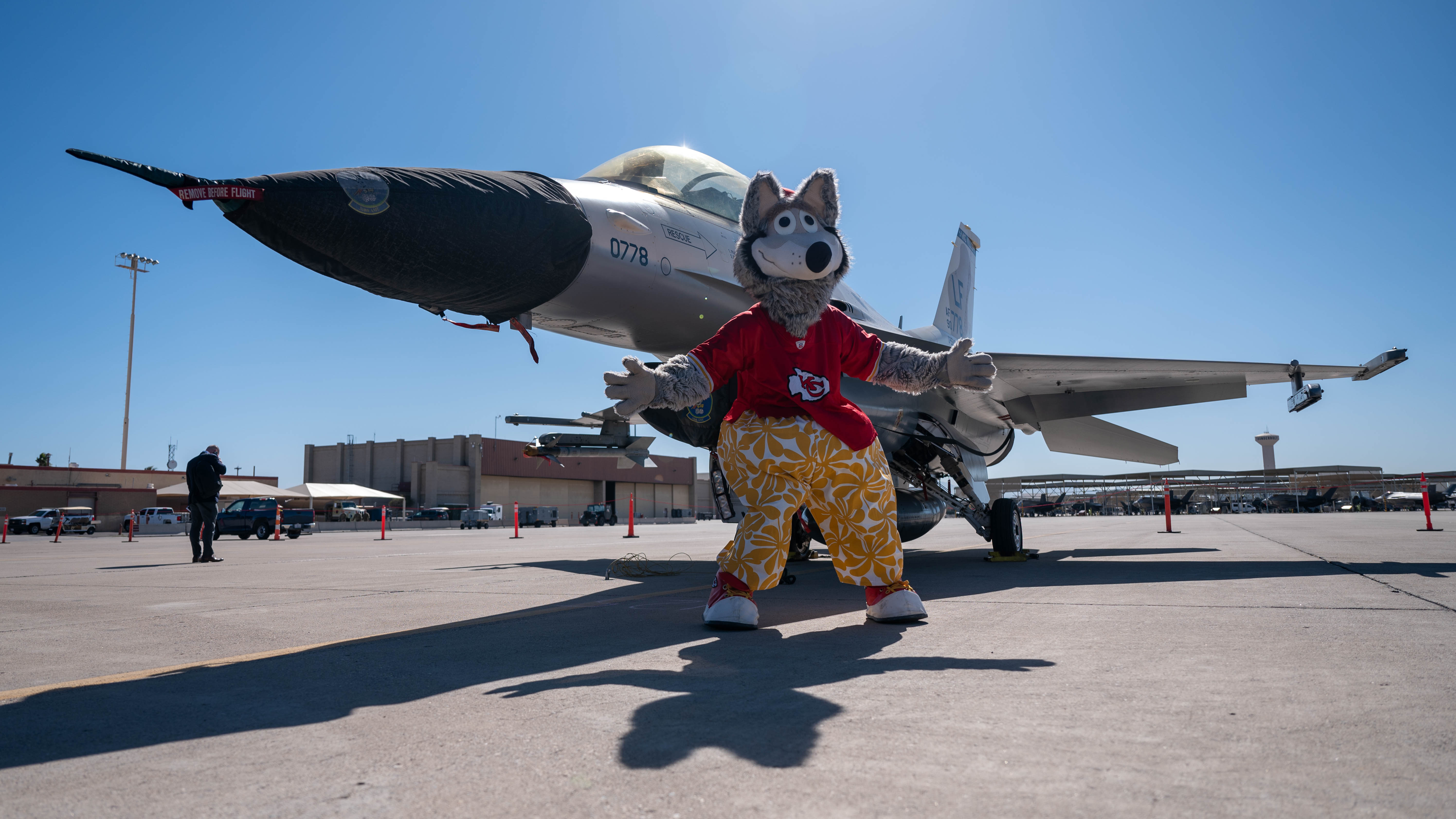 Luke afb hosts comrel day luke air force base article display