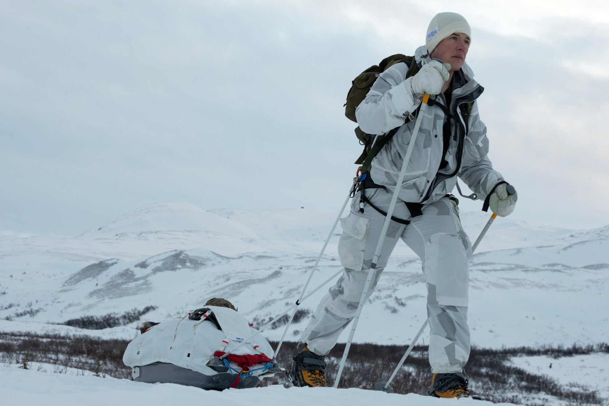 3rd ASOS conducted Operation Agipen 2. Agipen 2 was an unsupported, sustained cold-weather operation designed to validate equipment and previous arctic training in austere conditions. During the multi-day training exercise the 3rd ASOS special warfare Airmen burned up to 5000 calories a day while conducting a long-distance, overland ski movement that included pulling individual pulk sleds by incorporating cross country skiing and skijoring.