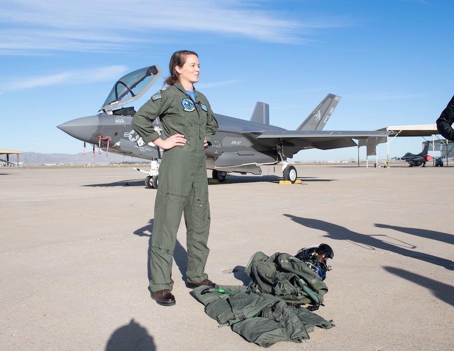 Lt. Suzelle Thomas, assigned to Strike Fighter Squadron (VFA) 97, speaks to local media at Luke Air Force Base, Arizona, Feb. 7, 2023, in preparation for their flyover of Super Bowl LVII at State Farm Stadium in Glendale on Feb. 12.
