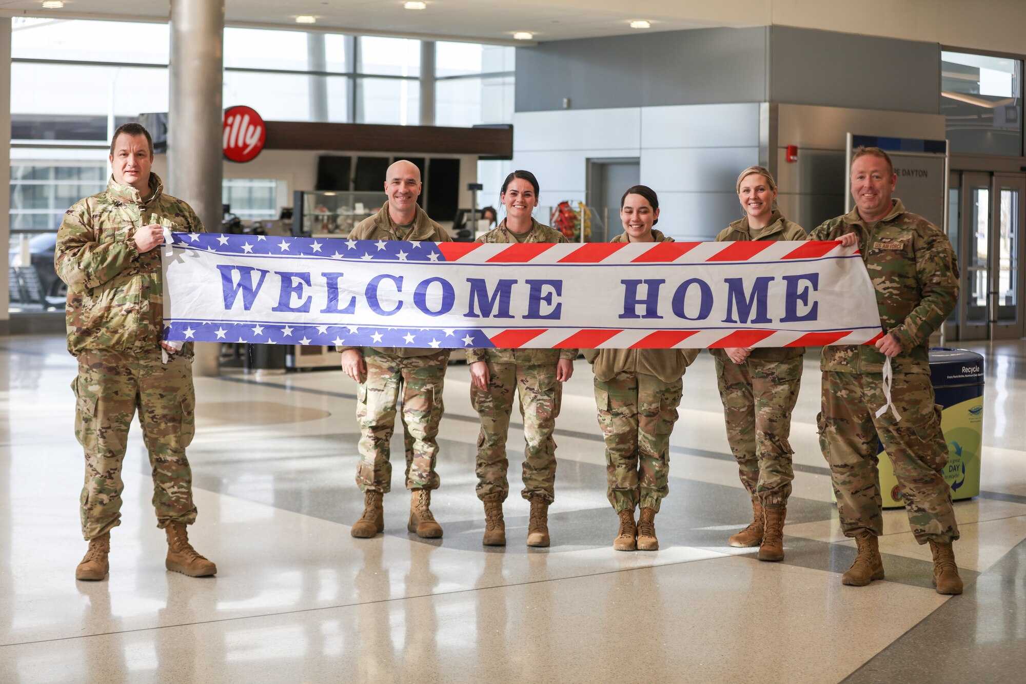 445th AW LRS Airman returns home