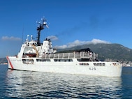 Coast Guard Cutter Venturous’ crew repatriates 198 Haitian migrants to Haitian authorities in Cap-Haitien, Haiti, March 11,2022.