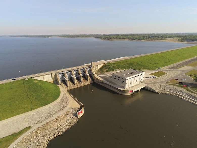 Lake Red Rock Dam