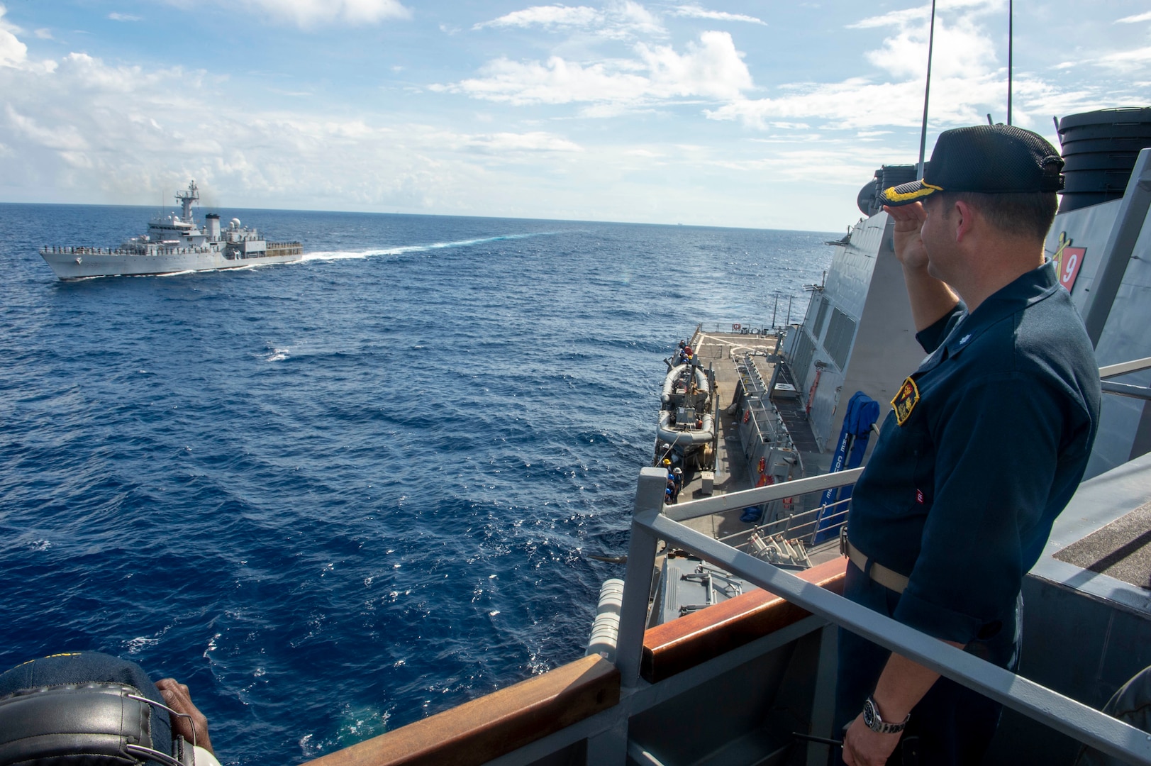 USS Paul Hamilton (DDG 60) Sails with Indian Navy > U.S. Indo-Pacific ...