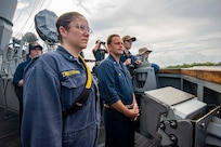 U.S. Navy Cmdr. Jake Ferrari, commanding officer of the Arleigh Burke-class guided-missile destroyer USS Paul Hamilton (DDG 60), oversees sea-and-anchor detail on the bridgewing of the Arleigh Burke-class guided-missile destroyer USS Paul Hamilton (DDG 60) during a routine port visit. Paul Hamilton, part of the Nimitz Carrier Strike Group, is in U.S. 7th Fleet conducting routine operations. 7th Fleet is the U.S. Navy’s largest forward-deployed numbered fleet, and routinely interacts and operates with Allies and partners in preserving a free and open Indo-Pacific region. (U.S. Navy photo by Mass Communication Specialist 2nd Class Elliot Schaudt)