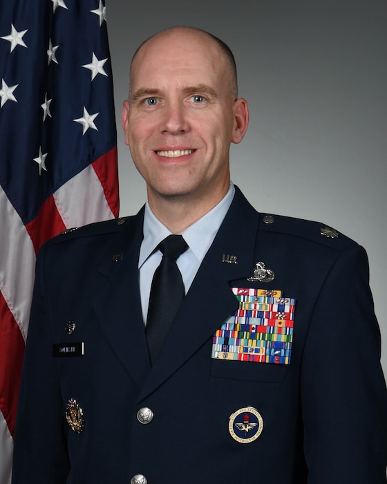 Lt Col Sobieski, MSG/CC
