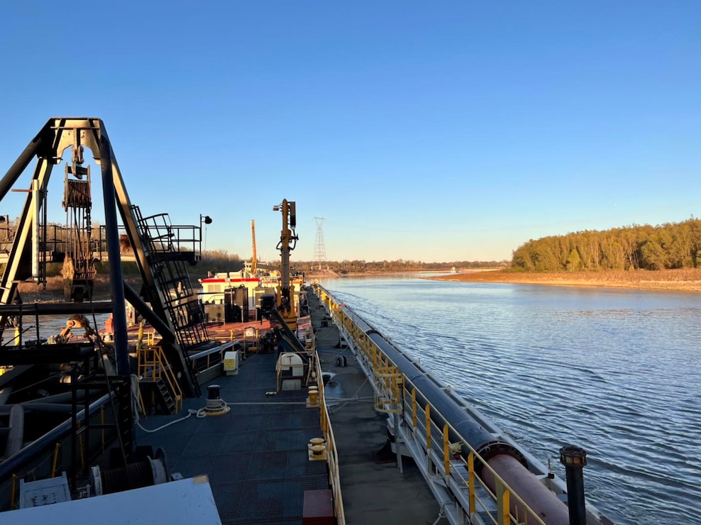 The Memphis District’s Dredge Hurley returned to its home port, Ensley Engineer Yard in Memphis Harbor on Jan. 13, 2023, after finishing a record-breaking 273-day season, which began Apr. 26, 2022.

In those eight and a half months, the 36-person crew removed 14.5 million cubic yards of material, which is the most the Dredge Hurley has ever removed in a single season.