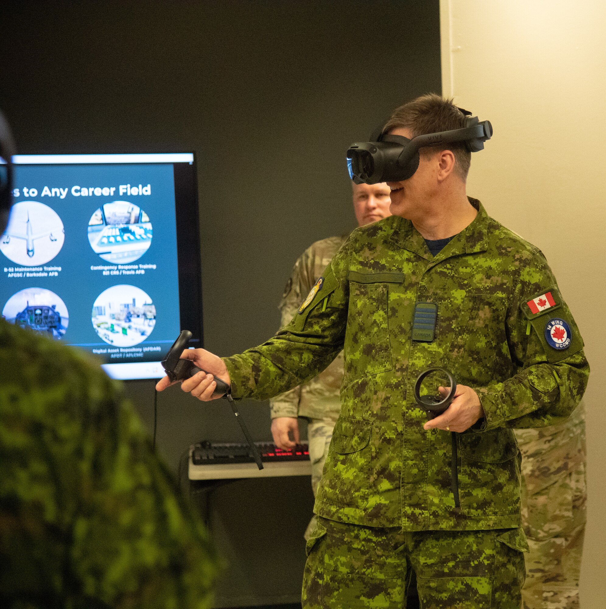 The 2nd Canadian Air Division Team visits Sheppard AFB